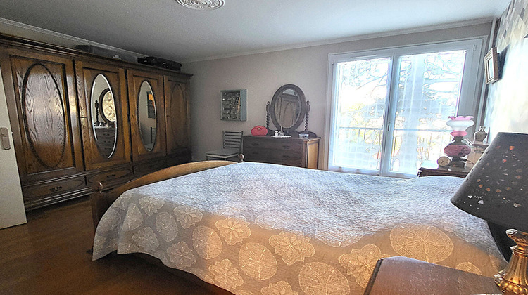 Ma-Cabane - Vente Appartement LES CLAYES-SOUS-BOIS, 103 m²