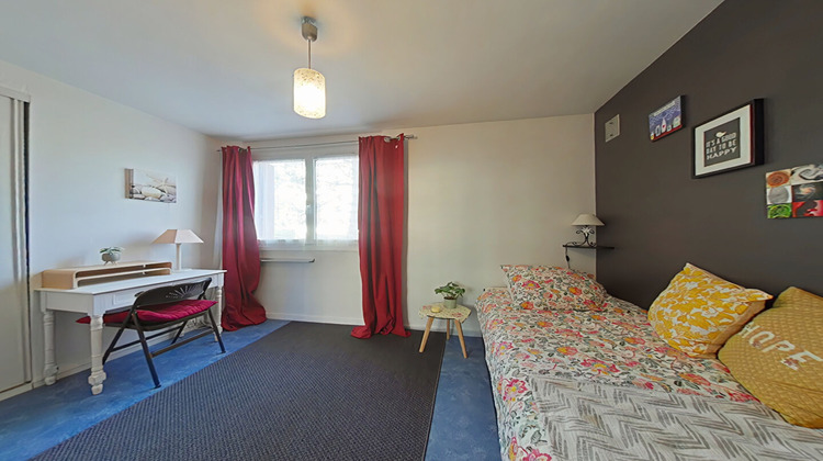 Ma-Cabane - Vente Appartement LES CLAYES-SOUS-BOIS, 57 m²