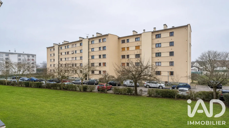 Ma-Cabane - Vente Appartement Les Clayes-sous-Bois, 58 m²