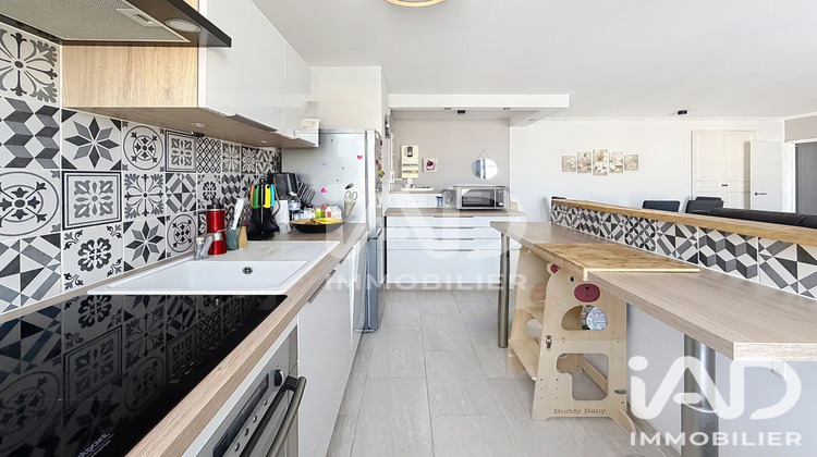 Ma-Cabane - Vente Appartement Les Clayes-sous-Bois, 63 m²