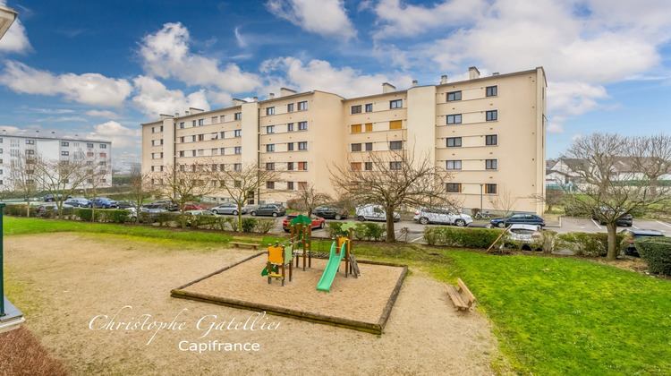 Ma-Cabane - Vente Appartement LES CLAYES SOUS BOIS, 57 m²