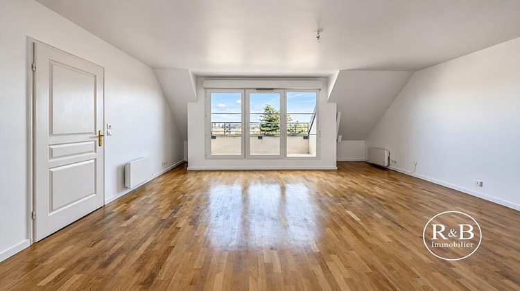 Ma-Cabane - Vente Appartement LES CLAYES-SOUS-BOIS, 64 m²