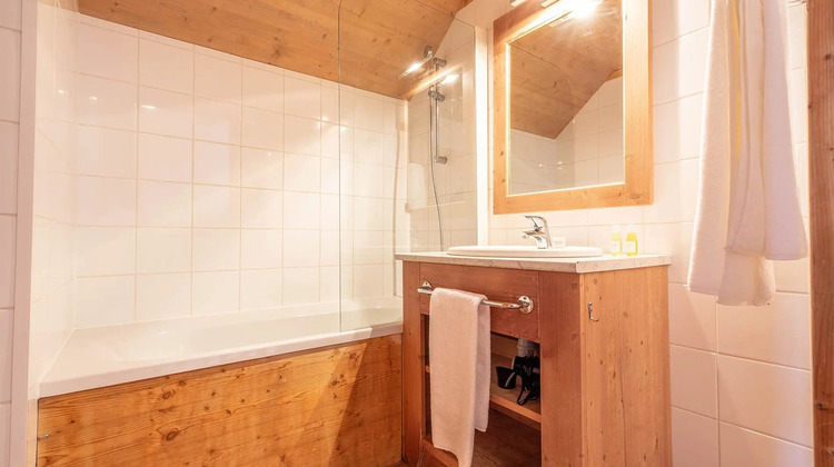 Ma-Cabane - Vente Appartement Les Déserts, 26 m²