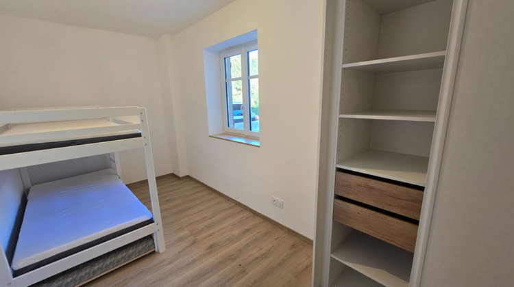Ma-Cabane - Vente Appartement LES DESERTS, 65 m²