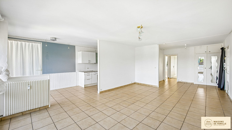 Ma-Cabane - Vente Appartement LES ESSARTS-LE-ROI, 63 m²