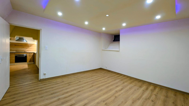 Ma-Cabane - Vente Appartement Les Hôpitaux-Neufs, 45 m²