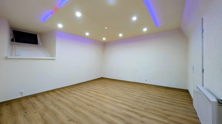 Ma-Cabane - Vente Appartement Les Hôpitaux-Neufs, 45 m²