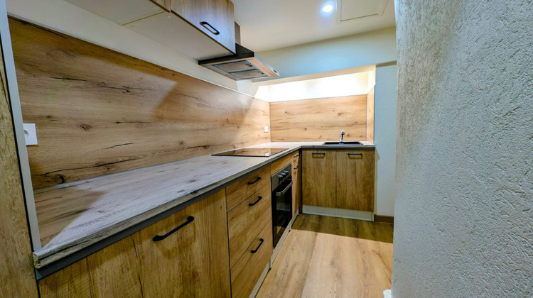 Ma-Cabane - Vente Appartement Les Hôpitaux-Neufs, 45 m²