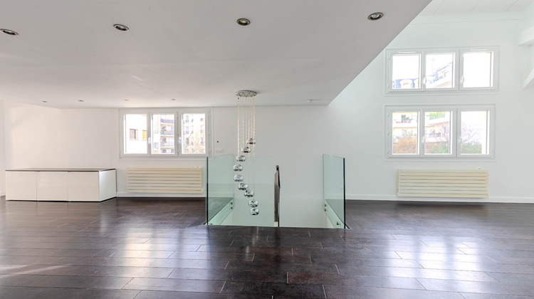 Ma-Cabane - Vente Appartement LES LILAS, 125 m²