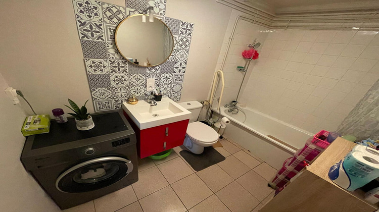 Ma-Cabane - Vente Appartement LES NEYROLLES, 61 m²