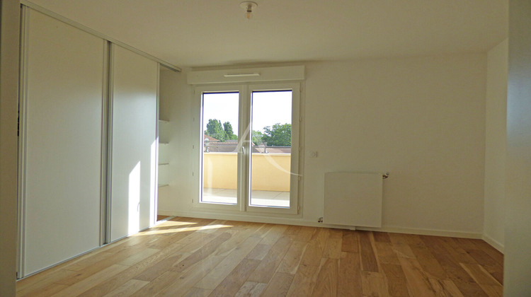 Ma-Cabane - Vente Appartement LES PAVILLONS-SOUS-BOIS, 55 m²