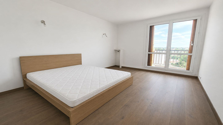 Ma-Cabane - Vente Appartement LES PAVILLONS-SOUS-BOIS, 57 m²