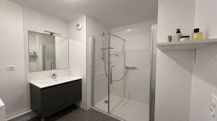 Ma-Cabane - Vente Appartement LES PONTS-DE-CE, 67 m²