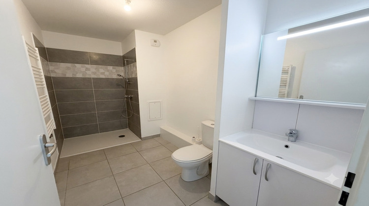 Ma-Cabane - Vente Appartement LES PONTS-DE-CE, 42 m²