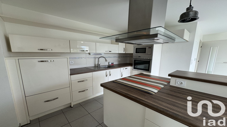 Ma-Cabane - Vente Appartement Les Sables-d'Olonne, 90 m²