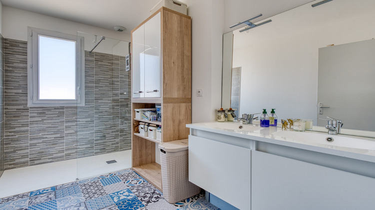 Ma-Cabane - Vente Appartement Les Sables-d'Olonne, 79 m²