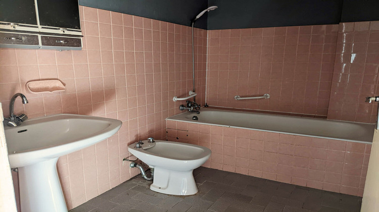 Ma-Cabane - Vente Appartement LES SALLES-SUR-VERDON, 76 m²