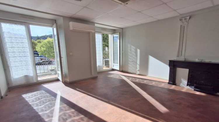 Ma-Cabane - Vente Appartement LES VANS, 76 m²