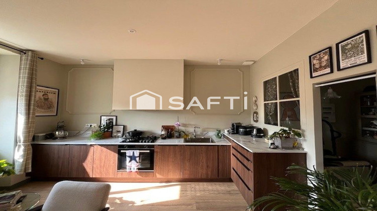 Ma-Cabane - Vente Appartement Lesparre-Médoc, 97 m²