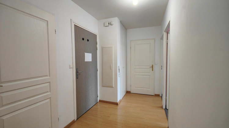 Ma-Cabane - Vente Appartement Lesquin, 61 m²