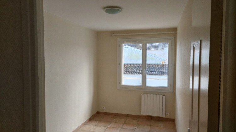 Ma-Cabane - Vente Appartement LEUDEVILLE, 59 m²