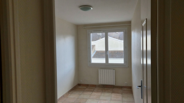 Ma-Cabane - Vente Appartement LEUDEVILLE, 59 m²