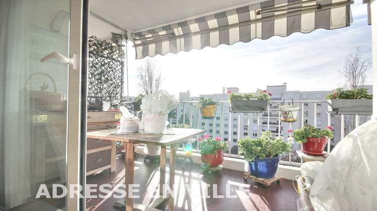 Ma-Cabane - Vente Appartement LEVALLOIS-PERRET, 69 m²