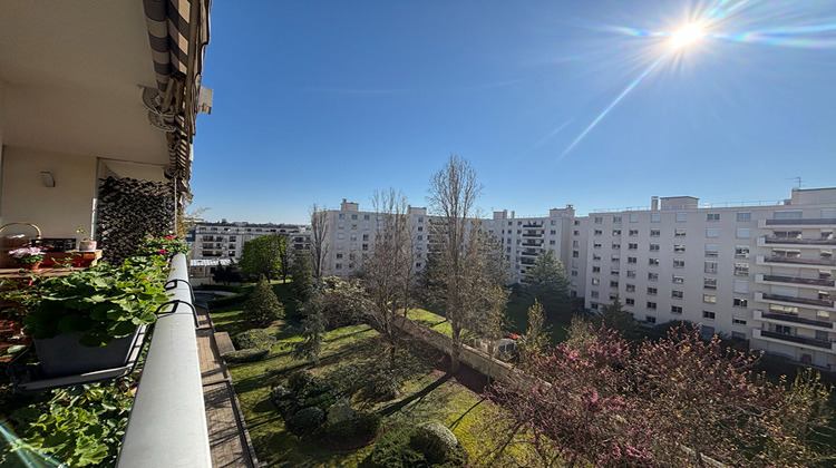 Ma-Cabane - Vente Appartement LEVALLOIS-PERRET, 69 m²