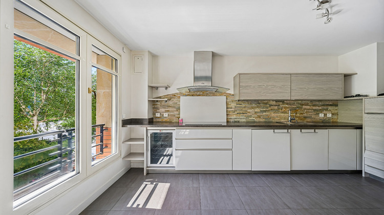 Ma-Cabane - Vente Appartement LEVALLOIS-PERRET, 110 m²