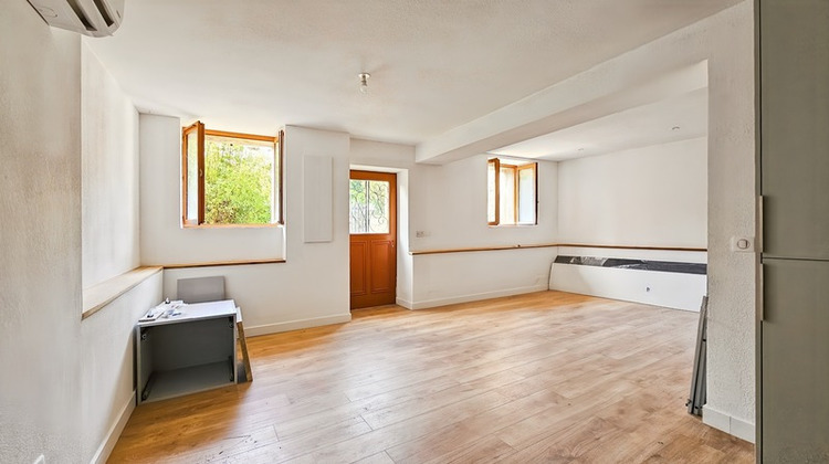 Ma-Cabane - Vente Appartement LEVIE, 81 m²