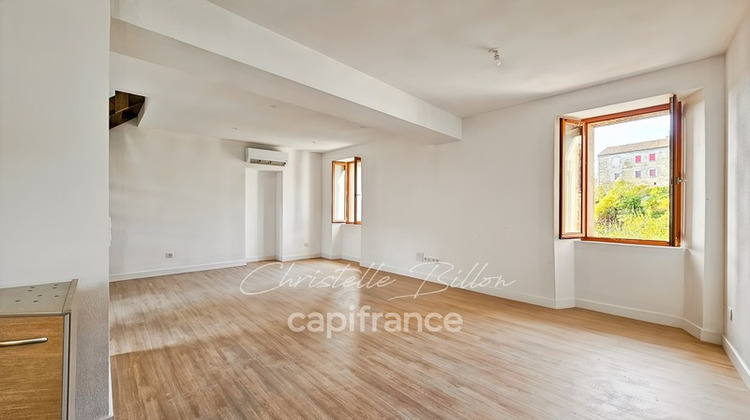 Ma-Cabane - Vente Appartement LEVIE, 86 m²