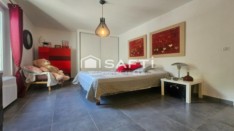 Ma-Cabane - Vente Appartement Lezignan-la-Cebe, 121 m²