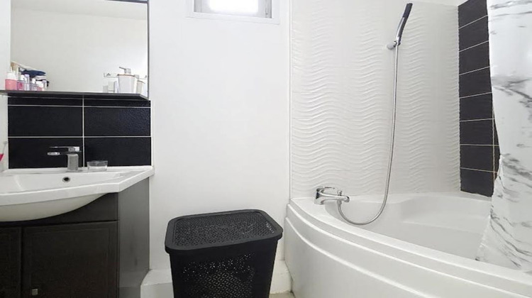 Ma-Cabane - Vente Appartement LIBOURNE, 68 m²