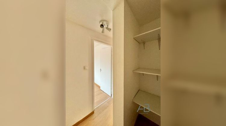 Ma-Cabane - Vente Appartement Lille, 32 m²