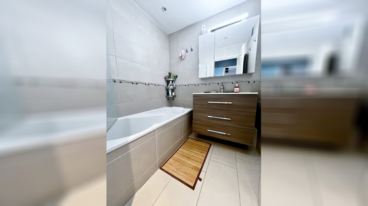 Ma-Cabane - Vente Appartement Lille, 70 m²