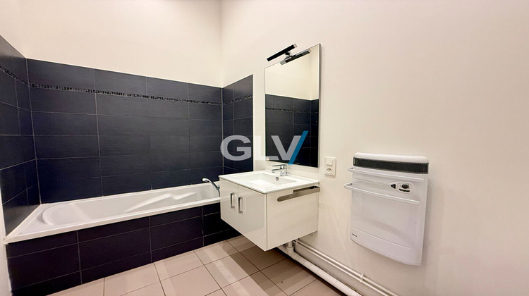 Ma-Cabane - Vente Appartement LILLE, 57 m²