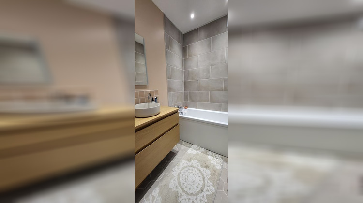 Ma-Cabane - Vente Appartement LILLE, 80 m²