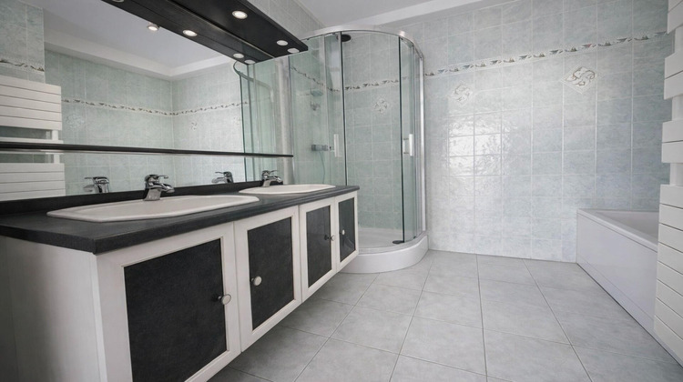 Ma-Cabane - Vente Appartement Lille, 82 m²