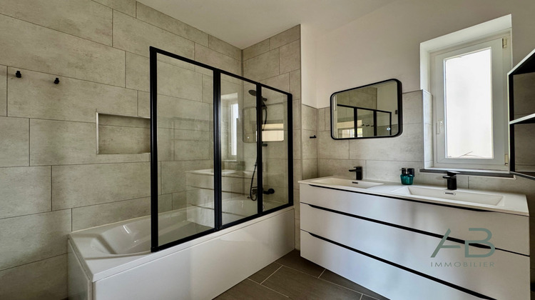 Ma-Cabane - Vente Appartement Lille, 86 m²