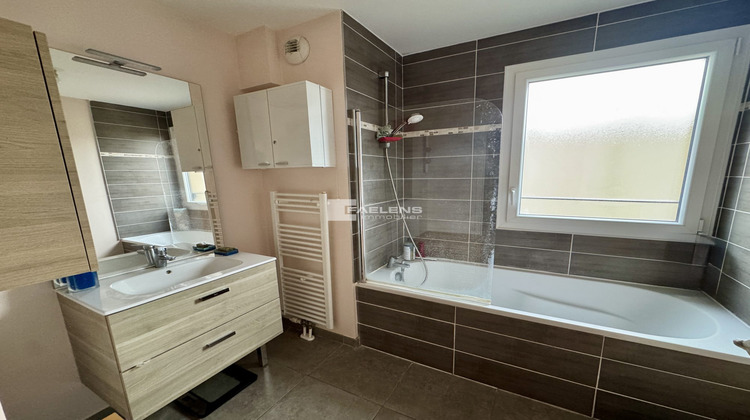 Ma-Cabane - Vente Appartement Lille, 74 m²