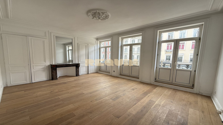 Ma-Cabane - Vente Appartement Lille, 52 m²