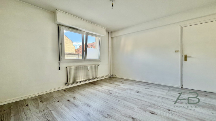 Ma-Cabane - Vente Appartement Lille, 40 m²