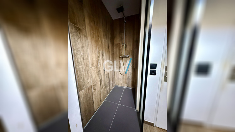 Ma-Cabane - Vente Appartement LILLE, 64 m²