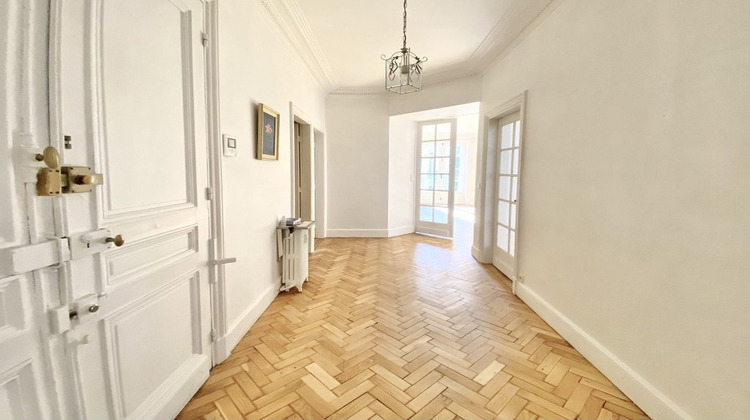 Ma-Cabane - Vente Appartement Lille, 196 m²