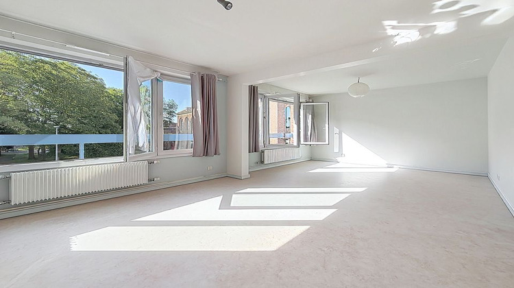 Ma-Cabane - Vente Appartement LILLE, 67 m²