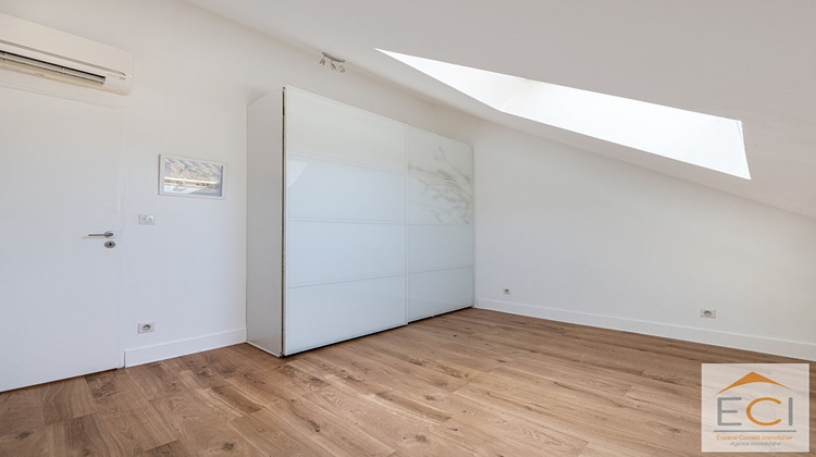 Ma-Cabane - Vente Appartement LIMOGES, 204 m²