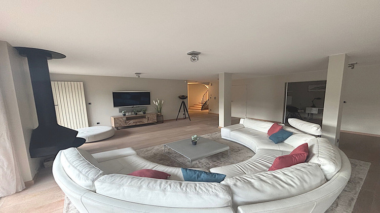 Ma-Cabane - Vente Appartement LIMONEST, 220 m²