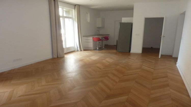 Ma-Cabane - Vente Appartement LISIEUX, 69 m²