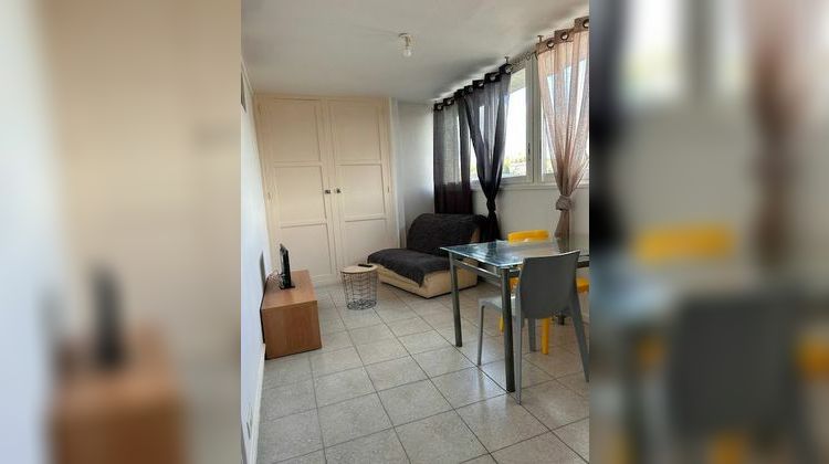 Ma-Cabane - Vente Appartement LISIEUX, 30 m²