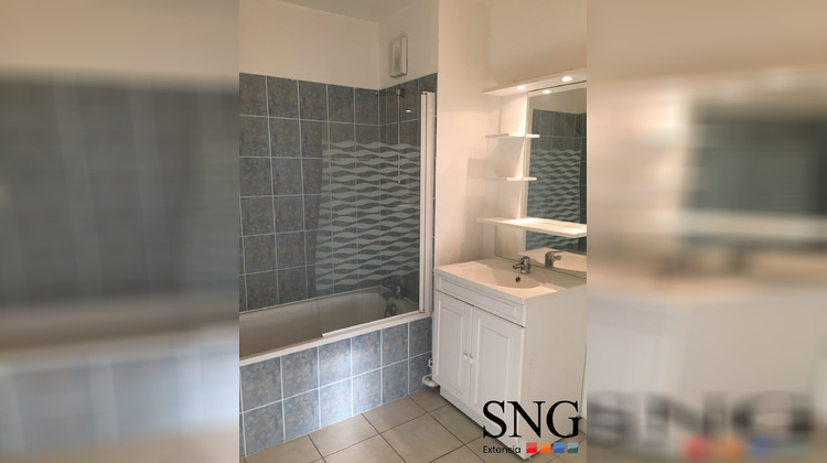 Ma-Cabane - Vente Appartement Lisieux, 49 m²